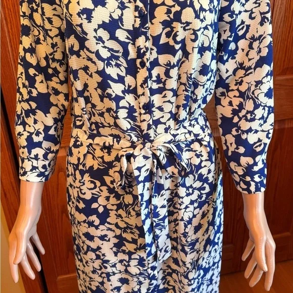 Monteau Los Angeles Women’s Dress Size Large Blue & White Floral Buttons - Picture 6 of 16